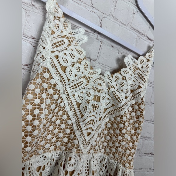 Two Sisters The Label Annabelle White Midi Dress Size 6 - Picture 2 of 7